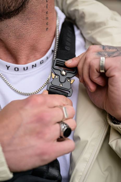 bolsas para cadáveres cruz 750 mach 1 hombres YoungLA negro 4Z0B974 accesorio