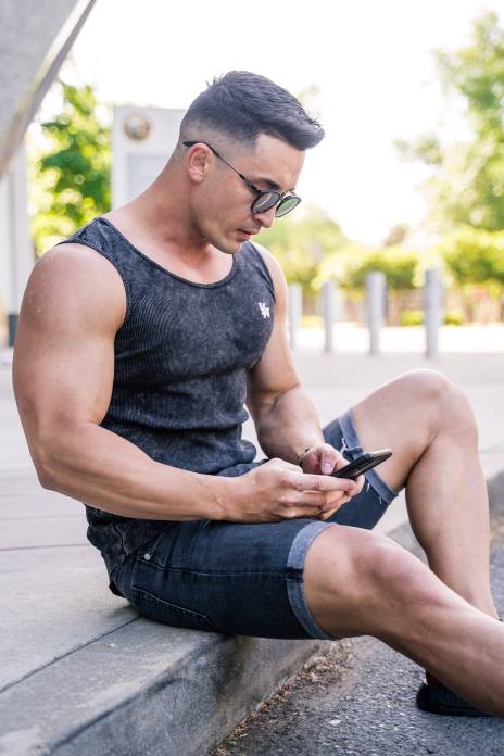 Tanque acanalado con fondo de cuchara 314 hombres YoungLA arena 4Z0B119 ropa